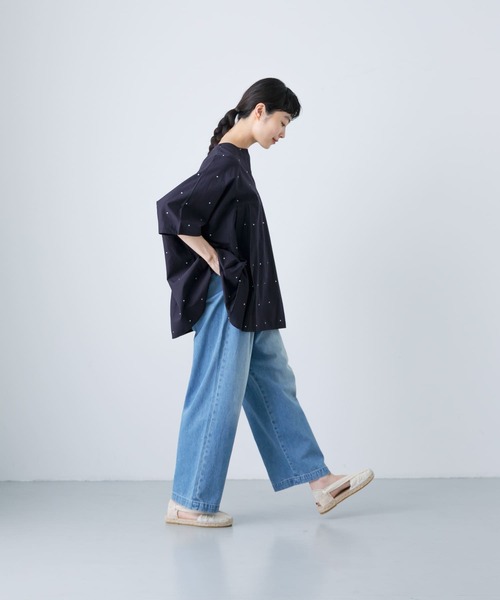 かぐれ（カグレ）の「ドット刺しゅうワイドプルオーバー（シャツ