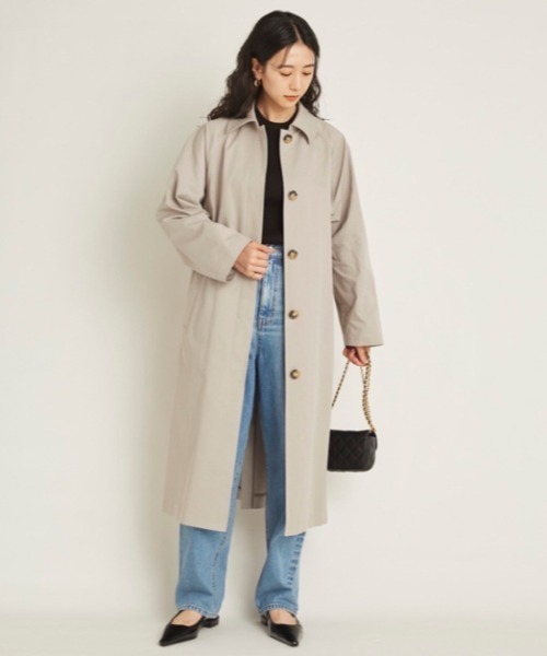 Mila Owen（ミラオーウェン）の「レディオーバーサイズステンカラー