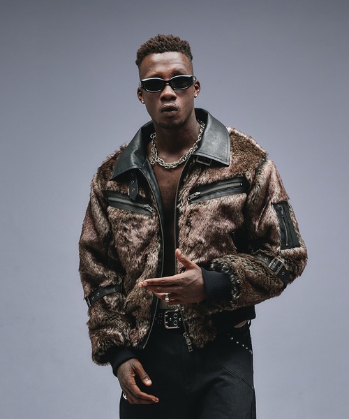 ANDER HUNK（アンダーハンク）の「Switch Design Faux Fur Flight