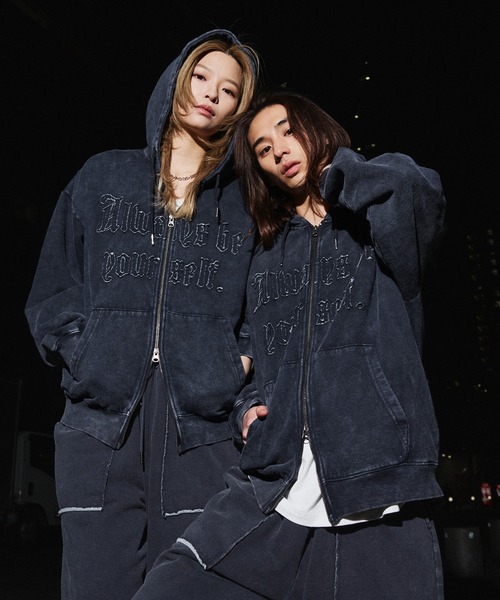 kutir（クティール）の「VINTAGE LIKE ASSORTMENT ZIP PARKA