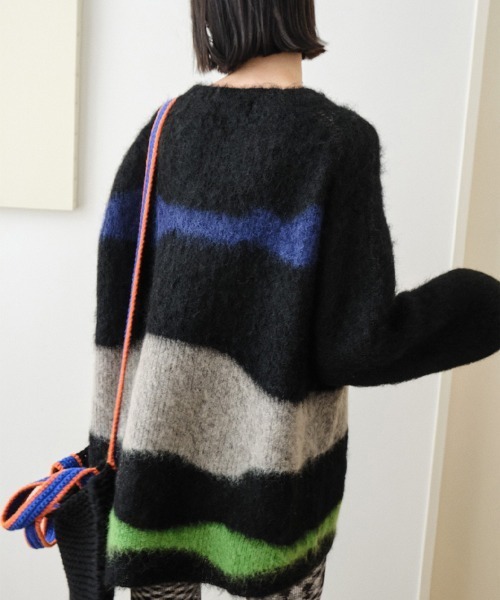 soduk（スドーク）の「drawing knit top（ニット/セーター）」 - WEAR