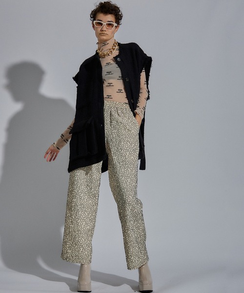 MAISON SPECIAL（メゾンスペシャル）の「フロッキーグラムシアー