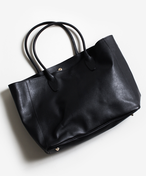 NANO universe（ナノユニバース）の「イタリア製サフィアーノトート