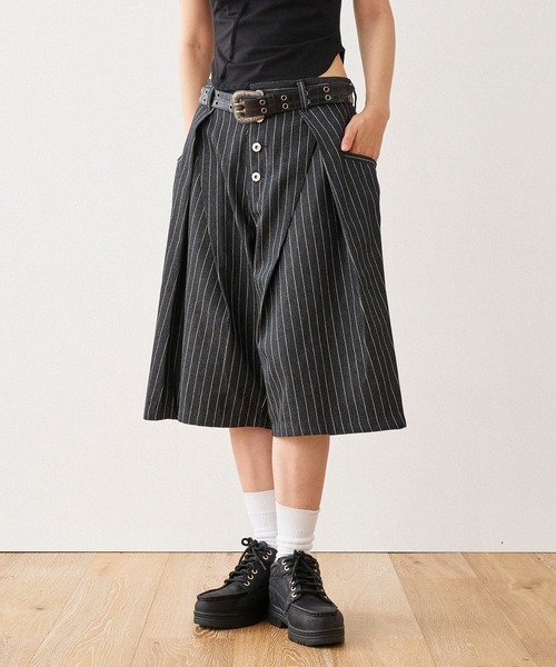 ASSORT CROSS TUCK BAGGY SHORTS / アソートクロスタックバギー