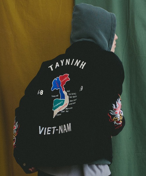 Universal Style Wear（ユニバーサルスタイルウェア）の「Universal