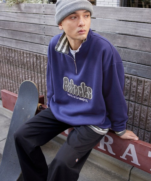 retock's】ハーフジップ タギンググラフィティ フェルト刺繍 ビッグ