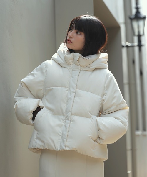 VIS（ビス）の「【アウター総選挙3位】フード取り外し可能軽量ダウン