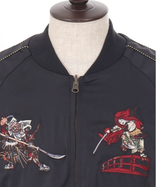 AXES-X（アクシーズエックス）の「弁慶牛若丸リバーシスカジャン