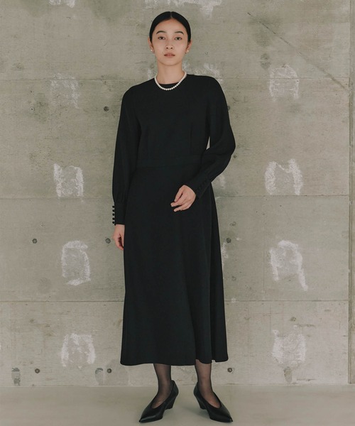 シンプルロングスリーブワンピース［ブラックフォーマル対応］冠婚葬祭