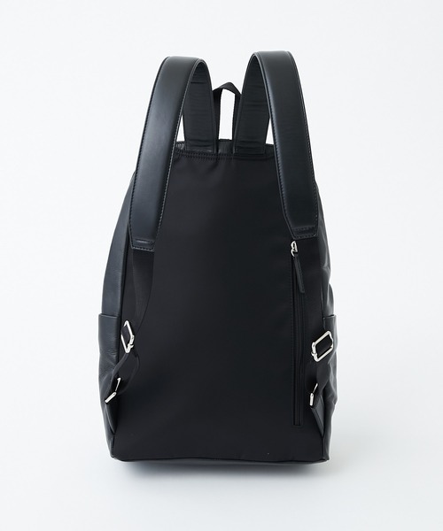 累計販売7,000点以上！高レビュー】【PC収納可】レザーバックパック