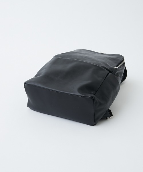 セール】【累計販売7,000点以上！高レビュー】【PC収納可】レザー