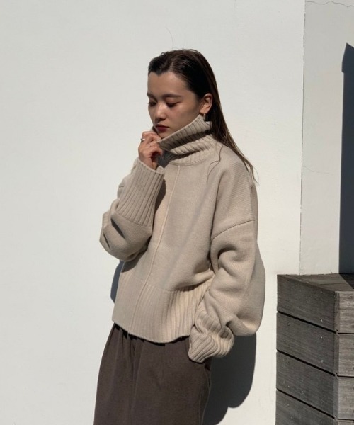 TODAYFUL（トゥデイフル）の「ヘビータートルニット（ニット/セーター