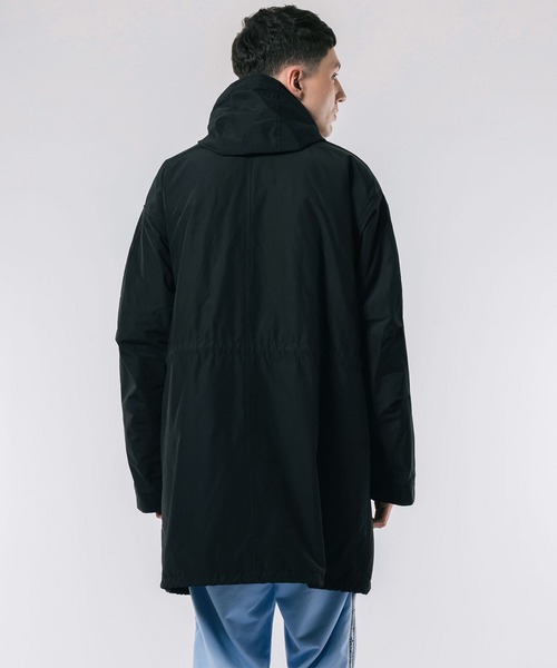 LACOSTE（ラコステ）の「オーバーサイズ 比翼仕立て ナイロン