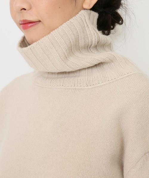 Deuxieme Classe（ドゥーズィエムクラス）の「JADE タートルネック