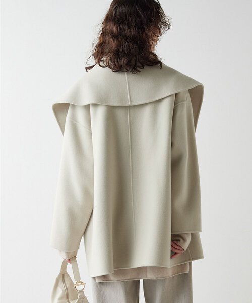 GALLARDAGALANTE（ガリャルダガランテ）の「リバーショールコート