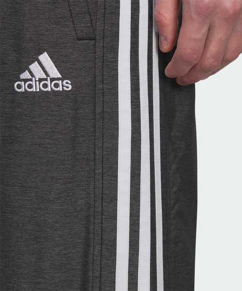 adidas（アディダス）の「24/7 レギュラーフィット WIND. RDY デニム