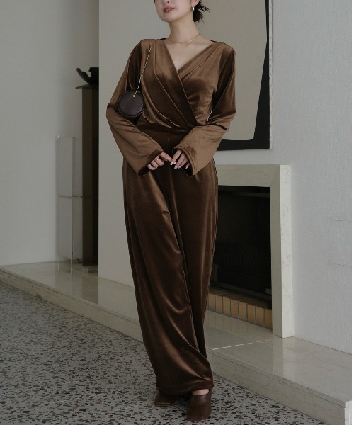 新品】 アニュアンス ベロアカットオールインワン BLK 1 アニュアンス