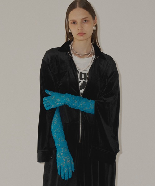 yae（ヤエ）の「Fastener slit velours jumpsuit / ファスナースリット