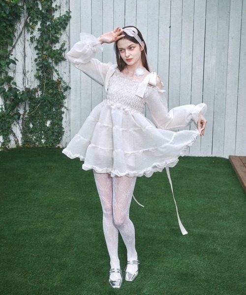 Lovilyn（ラヴィリン）の「ショルダーリボンアイドルワンピース