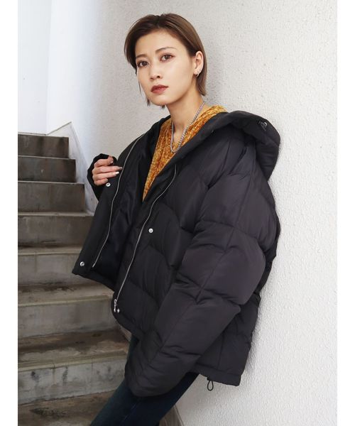 EMODA（エモダ）の「ボリュームフードダウン（ダウンジャケット/コート