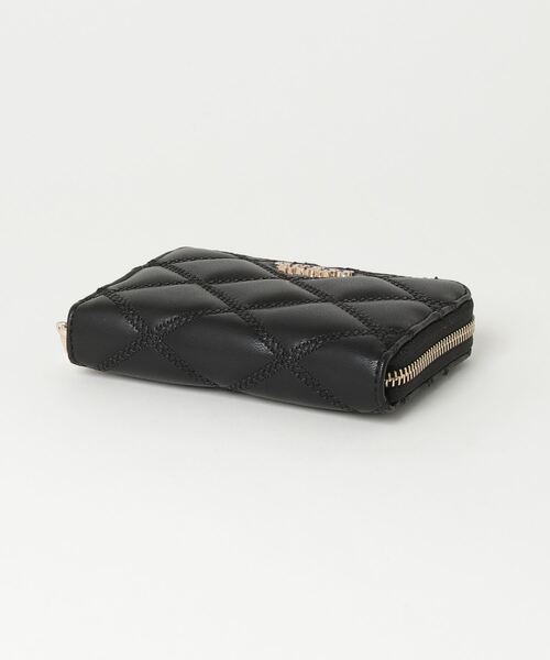 TAMSIN Slg Medium Zip Around 財布 | GUESS(ゲス) JAPAN 公式