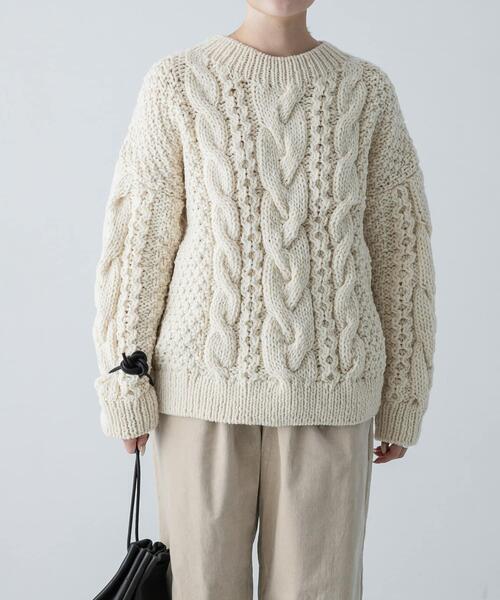 かぐれ（カグレ）の「ペルーアランクルーネックニット（ニット