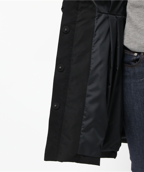 TO BE CHIC（トゥー ビー シック）の「フリルタフタダウンコート