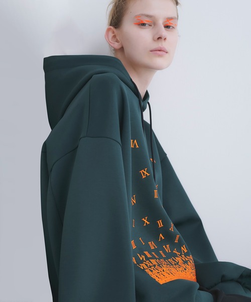 SHAREEF（シャリーフ）の「CULLNI × SHAREEF Roman Numerals