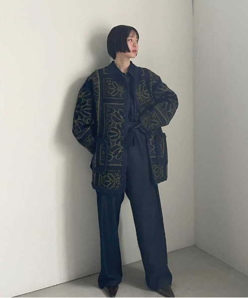 Ameri（アメリ）の「RUG PATTERN KNIT JACKET（ノーカラージャケット