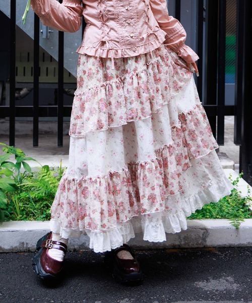 axes femme（アクシーズファム）の「小花×レースパッチワークスカート