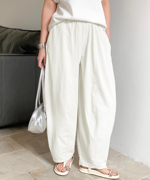 by LEGNA（バイレグナ）の「【選べる丈感】イージーコクーンパンツ