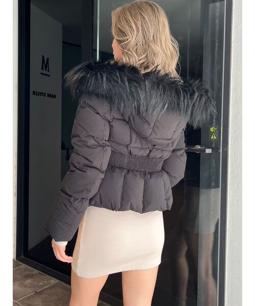 GYDA（ジェイダ）の「GYGYベルト付きショートダウンコート（ダウン