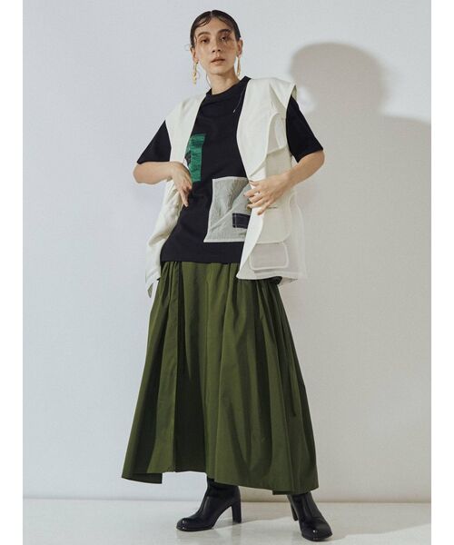 UN3D.（アンスリード）の「サイドギャザーボリュームスカート