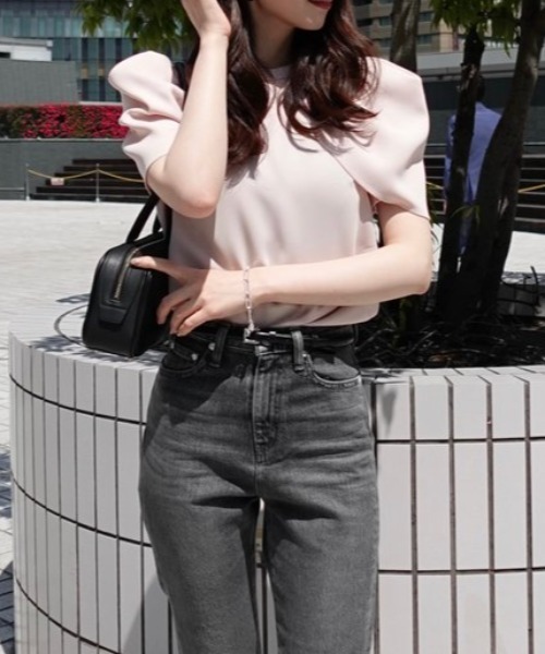 フォルムショルダーブラウス（シャツ/ブラウス）｜anuans（ア