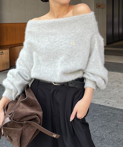 CAPRICIEUX LE'MAGE（カプリシューレマージュ）の「FOXカシミア