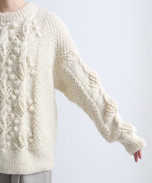 yuni（ユニ ）の「ネパールハンドニット over sizedプルオーバー