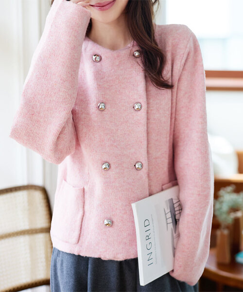 ダブルボタンもっちもちニットジャケット（ノーカラージャケット