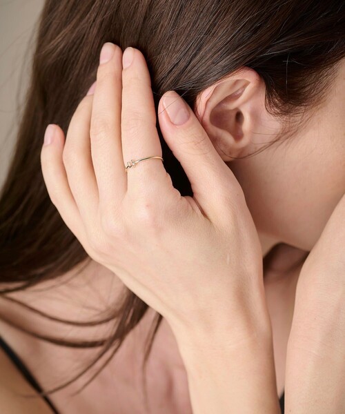 ete（エテ）の「○[シェア] K10YG ダイヤモンド ホースシュー リング