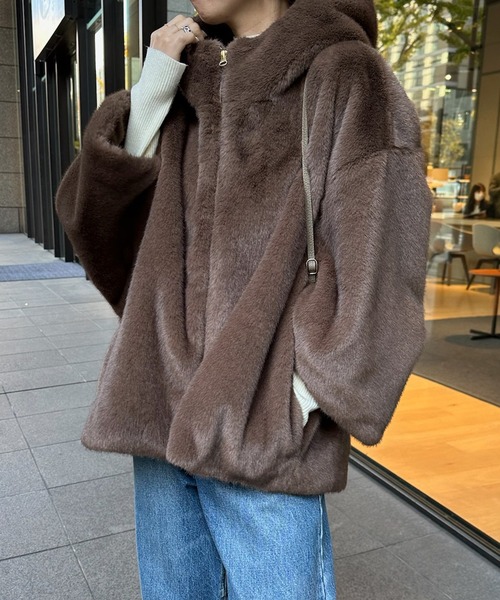 DouDou（ドゥドゥ）の「ファーポンチョコート（その他アウター）」 - WEAR