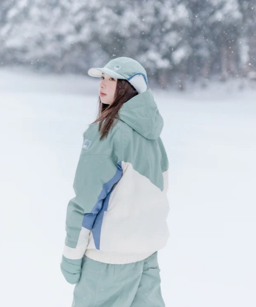 ROXY（ロキシー）の「CHLOE KIM ANORAK JK /ロキシースキー