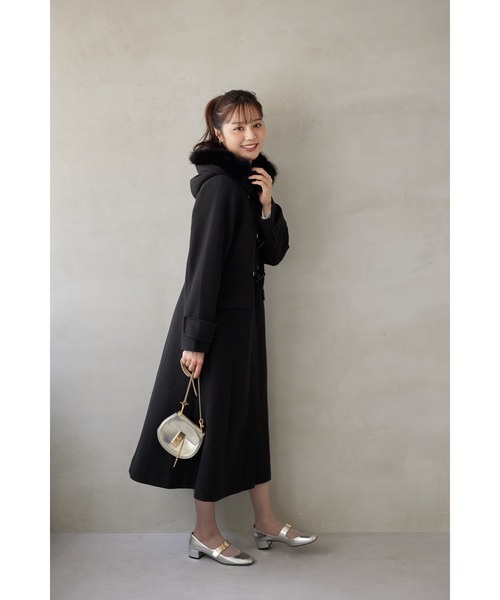 取り外し可能なファー付きフィット＆フレアシルエットダッフルコート