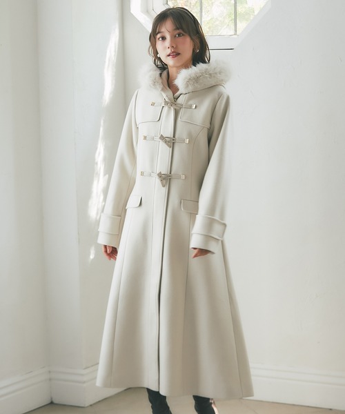 取り外し可能なファー付きフィット＆フレアシルエットダッフルコート