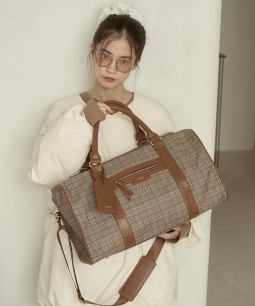 nunela（ヌネラ）の「トラベルボストンバック【No.9】（ボストンバッグ