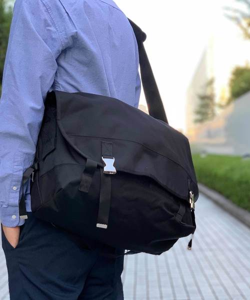 LORINZA（ロリンザ）の「【LORINZA】MESSENGER BAG(M)（ショルダー