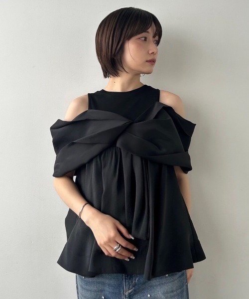 FRAY I.D（フレイアイディー）の「カットコンビペプラムトップス（T