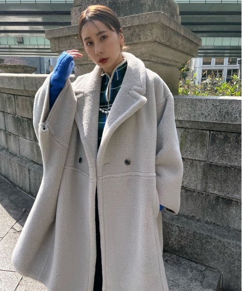 Ameri（アメリ）の「REVERSIBLE BOA PONCHO COAT（ポンチョ）」 - WEAR