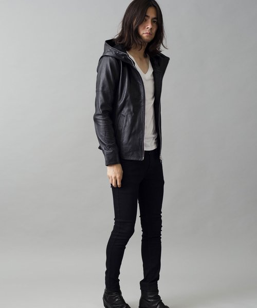 NO ID.（ノーアイディ）の「ラムバフィングフーデッドBLZ（ライダース