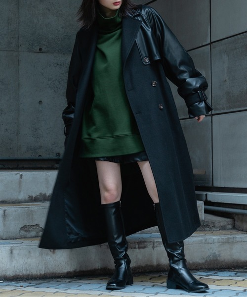 Ellno Loset（エルノロゼット）の「ビーガンレザー切り替えトレンチ