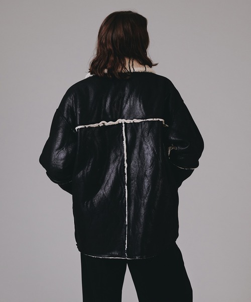 selle glant（セレグランテ）の「REVERSIBLE FAKE MOUTON BOA JACKET