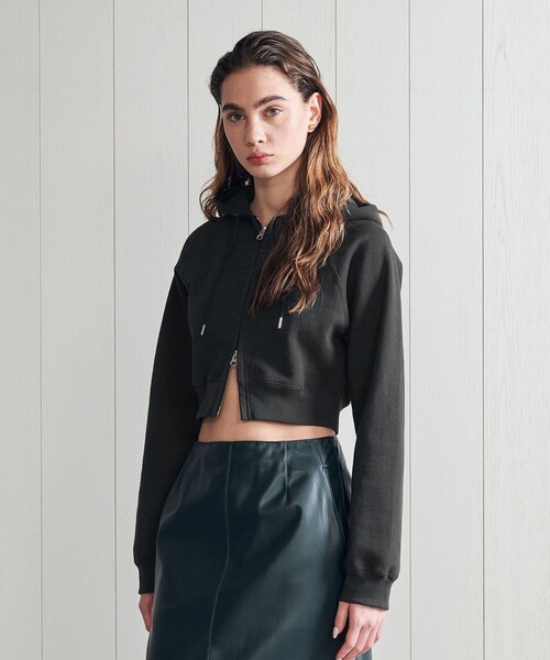 H BEAUTY&YOUTH UNITED ARROWS（エイチビューティーアンドユース